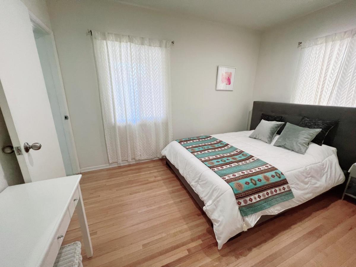 Private With En-suite Bathroom And Private Entrance In A House Homestay Los Angeles