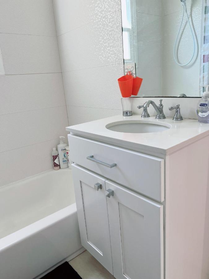 Homestay Private With En-suite Bathroom And Private Entrance In A House